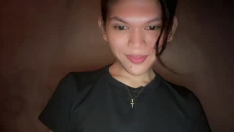 Snapshot of esilchan chatting on May 2026 12:48:01 PM Chelliane online show from May 2026 12:48:01 PM