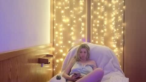 esma347866 online show from March 2026 10:17:02 PM