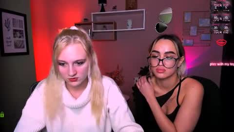 esma_shine online show from October 2025 02:30:01 PM