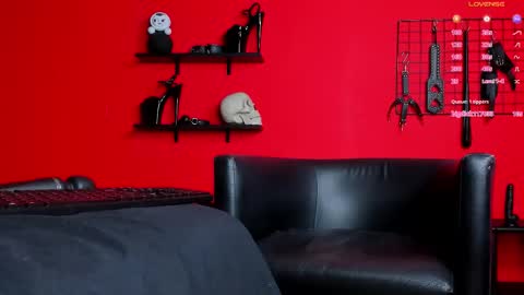 esme_fox online show from March 2026 04:01:01 PM