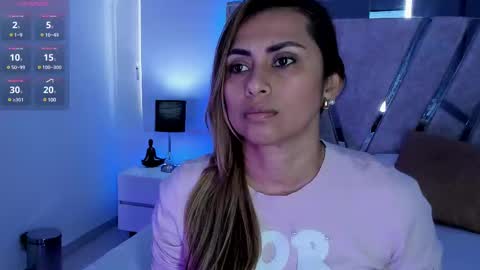 Snapshot of esmerald_golden chatting on March 2025 05:57:02 PM esmerald_golden online show from March 2025 05:57:02 PM