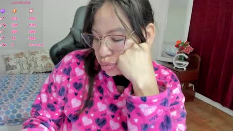 esme online show from September 2025 03:03:01 PM