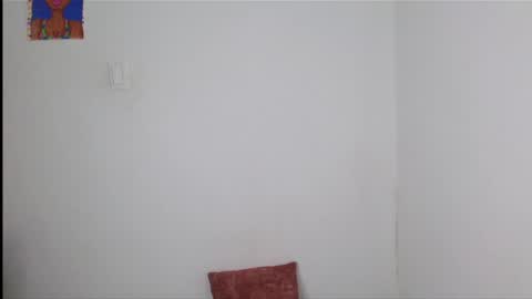 Snapshot of esmeralda_parck chatting on February 2025 03:48:02 PM Esmeralda parck online show from February 2025 03:48:02 PM