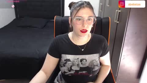 Snapshot of espagamer5 chatting on October 2025 06:09:01 PM Xbebetax online show from October 2025 06:09:01 PM