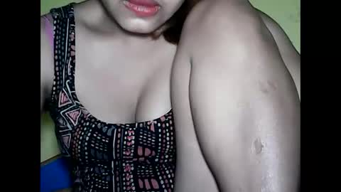 especialgirl_28 online show from December 2024 04:17:01 PM