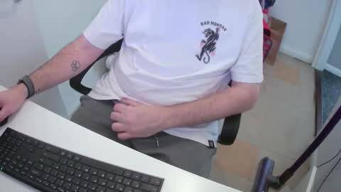 Snapshot of essex_wild chatting on December 2024 11:39:02 AM Morph online show from December 2024 11:39:02 AM