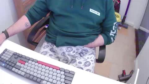 Morph online show from November 2025 09:59:01 PM