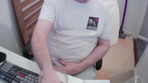 Snapshot of essex_wild chatting on May 2026 07:43:02 PM Morph online show from May 2026 07:43:02 PM