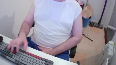 Snapshot of essex_wild chatting on May 2026 08:24:02 PM Morph online show from May 2026 08:24:02 PM
