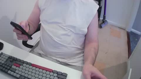 Snapshot of essex_wild chatting on June 2026 05:56:02 PM Morph online show from June 2026 05:56:02 PM