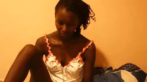 Snapshot of essie_n chatting on October 2025 08:05:01 PM Eddah online show from October 2025 08:05:01 PM