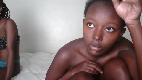 essypetite online show from November 2025 10:20:02 PM