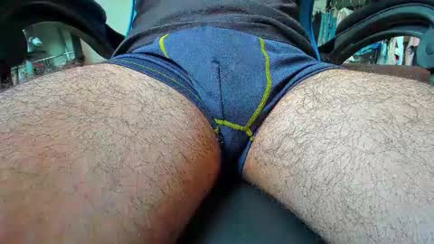 Snapshot of esteban1275 chatting on February 2026 08:20:01 PM Esteban Gomez online show from February 2026 08:20:01 PM