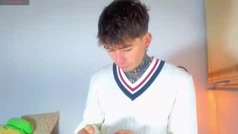 Snapshot of estebanchar_ chatting on October 2025 10:36:01 AM Esteban independent model online show from October 2025 10:36:01 AM