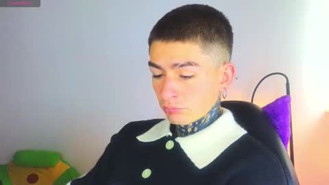 Esteban independent model online show from February 2026 02:05:01 PM