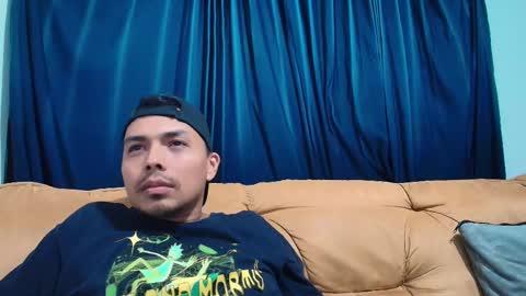 Esteban online show from December 2025 06:43:01 AM