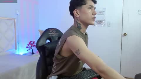 estefan_tay online show from February 2026 03:10:01 AM