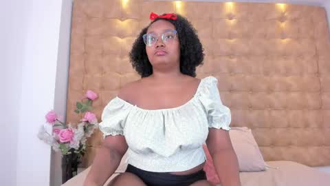 esteffa_ebony online show from April 2026 04:15:01 AM