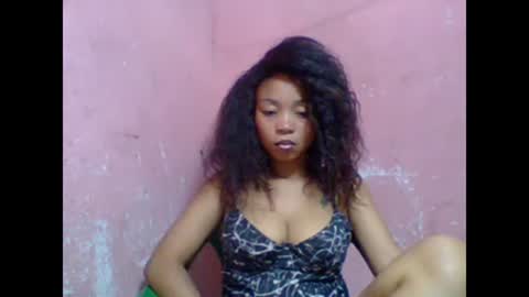 estelah20 online show from November 2025 05:51:02 AM