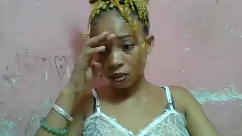 Snapshot of estelah20 chatting on January 2026 05:21:02 AM estelah20 online show from January 2026 05:21:02 AM