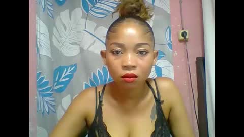 Snapshot of estelah20 chatting on February 2026 05:39:01 AM estelah20 online show from February 2026 05:39:01 AM