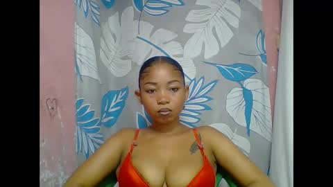 Snapshot of estelah20 chatting on February 2026 05:05:01 AM estelah20 online show from February 2026 05:05:01 AM