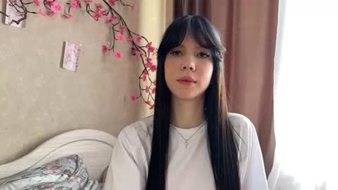 Snapshot of estellezdebski chatting on June 2026 08:41:01 AM estellezdebski online show from June 2026 08:41:01 AM