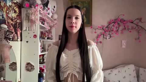 Snapshot of estellezdebski chatting on July 2026 02:43:02 PM estellezdebski online show from July 2026 02:43:02 PM
