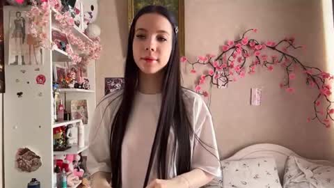 Snapshot of estellezdebski chatting on July 2026 01:24:01 PM estellezdebski online show from July 2026 01:24:01 PM