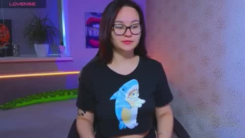 EsterPlayful online show from September 2025 08:16:02 AM