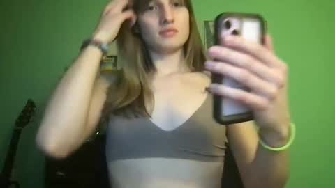 Esther Grey online show from January 2025 02:15:01 AM