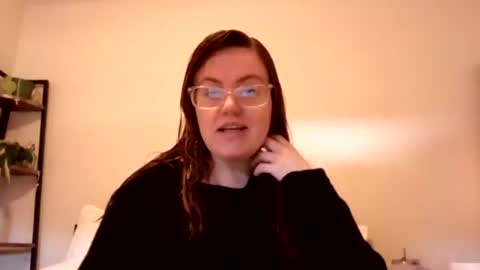 Snapshot of estherjude chatting on June 2026 01:25:02 PM Esther online show from June 2026 01:25:02 PM