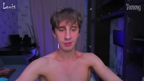 Snapshot of esthetics_boys chatting on December 2024 02:53:02 AM LOUIS online show from December 2024 02:53:02 AM