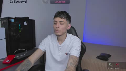 estivenvel online show from March 2026 08:38:01 PM