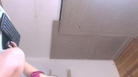 Estrella online show from January 2026 03:20:01 AM