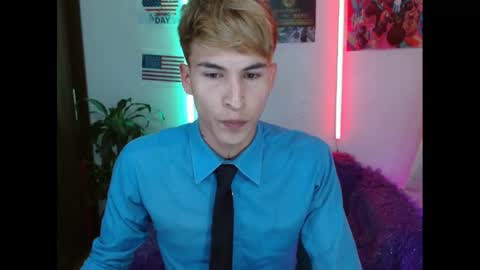 Snapshot of estrellita__jordan chatting on January 2025 03:01:01 AM JORDAN online show from January 2025 03:01:01 AM