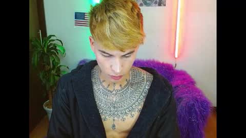 Snapshot of estrellita__jordan chatting on January 2025 12:17:02 PM JORDAN online show from January 2025 12:17:02 PM