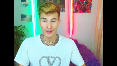 Snapshot of estrellita__jordan chatting on February 2025 10:28:02 PM JORDAN online show from February 2025 10:28:02 PM