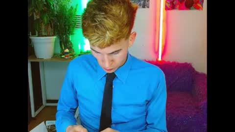 Snapshot of estrellita__jordan chatting on February 2025 11:14:02 AM JORDAN online show from February 2025 11:14:02 AM