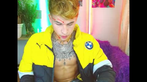 Snapshot of estrellita__jordan chatting on February 2025 09:46:01 PM JORDAN online show from February 2025 09:46:01 PM