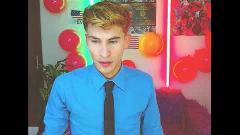 Snapshot of estrellita__jordan chatting on February 2025 09:53:02 PM JORDAN online show from February 2025 09:53:02 PM