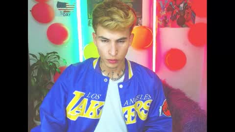 Snapshot of estrellita__jordan chatting on February 2025 07:01:01 AM JORDAN online show from February 2025 07:01:01 AM