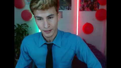 Snapshot of estrellita__jordan chatting on February 2025 02:51:01 AM JORDAN online show from February 2025 02:51:01 AM