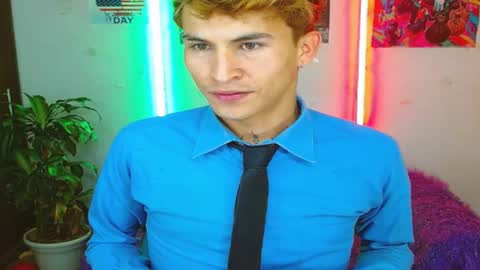 Snapshot of estrellita__jordan chatting on March 2025 12:21:01 AM JORDAN online show from March 2025 12:21:01 AM