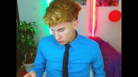 Snapshot of estrellita__jordan chatting on March 2025 10:59:02 AM JORDAN online show from March 2025 10:59:02 AM