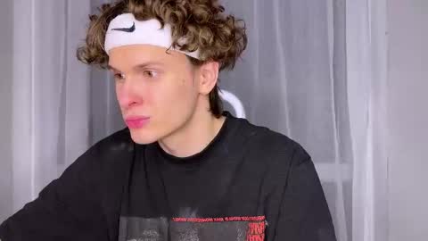 Alex online show from March 2026 08:19:02 PM