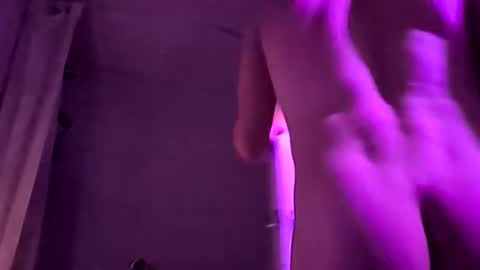 et528007 online show from December 2025 12:12:02 PM