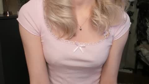 Natalie online show from February 2026 05:51:01 AM