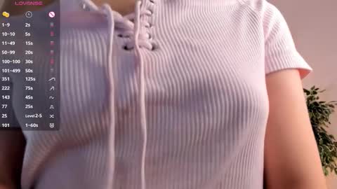 Snapshot of ethalellson chatting on October 2025 11:10:01 AM Jessi online show from October 2025 11:10:01 AM