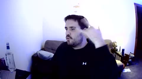 Snapshot of ethan100113 chatting on February 2026 06:47:02 AM Ethan online show from February 2026 06:47:02 AM